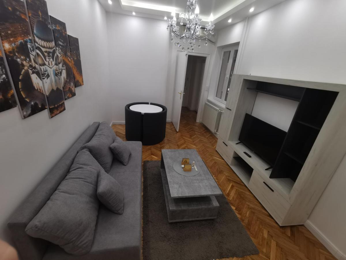 Victory Apartment - Heart Of Belgrad Exteriör bild